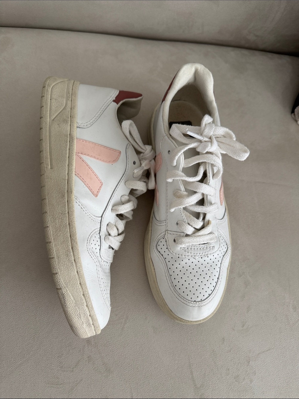 Veja Sneakers